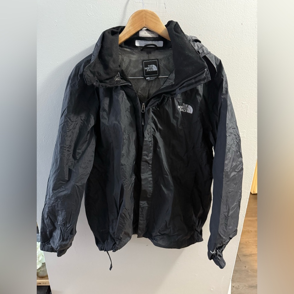 The North Face Men's Black Raincoat with Hood - Picture 3 of 5